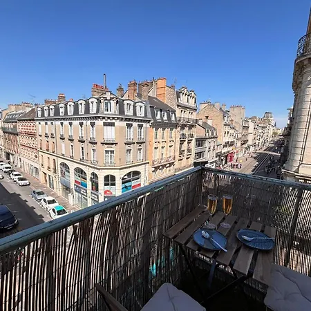 Clovis Grand T3 Calme Avec Balcon Au Centre-ville شقة *