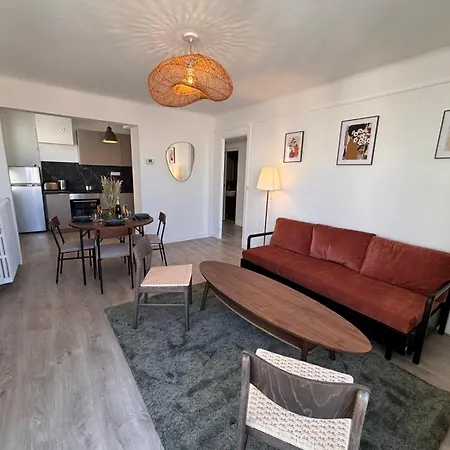 Clovis Grand T3 Calme Avec Balcon Au Centre-ville شقة