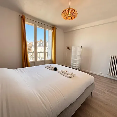 Clovis Grand T3 Calme Avec Balcon Au Centre-ville شقة